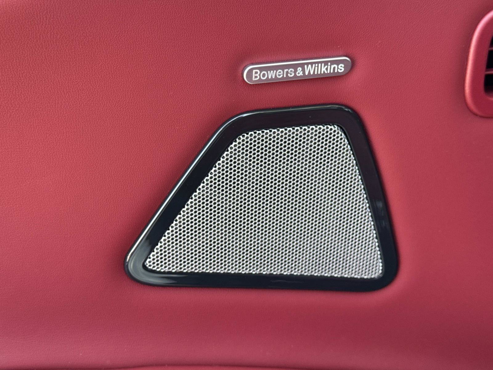 Used 2022 Maserati Quattroporte Modena RWD image 18