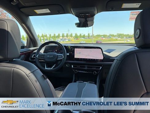 New 2026 Chevrolet Traverse Z71 w/ Enhanced Driving Package AWD/4WD image 40