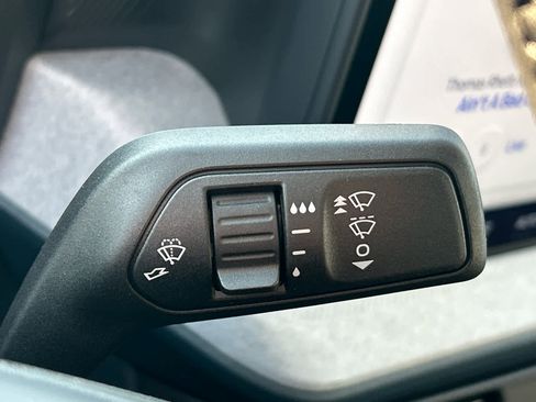 New 2025 Ford Maverick XLT w/ XLT Luxury Package image 23