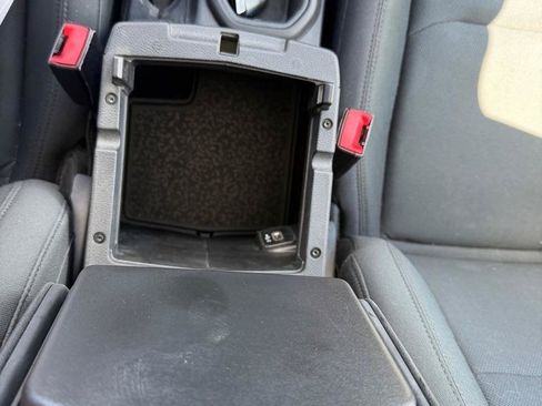 Used 2018 Jeep Wrangler Unlimited Sport S AWD/4WD image 18