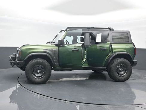 Used 2023 Ford Bronco Everglades image 28