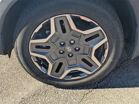 Used 2023 Hyundai Santa Fe SEL Premium image 10