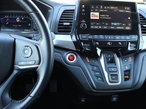 Certified 2024 Honda Odyssey EX-L image 26