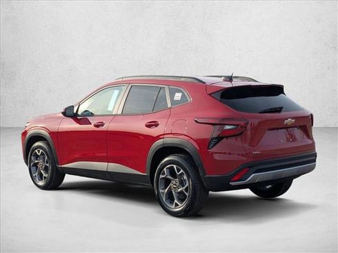 New 2026 Chevrolet Trax LT w/ Sunroof Package image 9