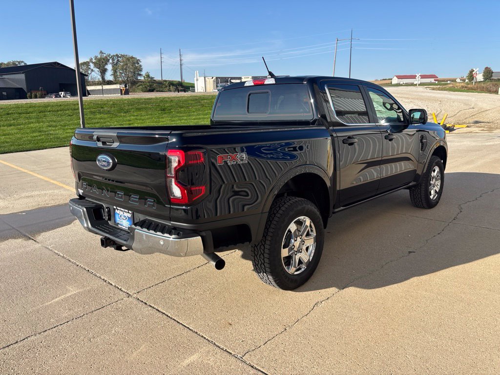 New 2026 Ford Ranger Lariat w/ FX4 Off-Road Package AWD/4WD image 4