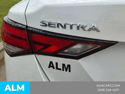 Used 2024 Nissan Sentra SV FWD image 8