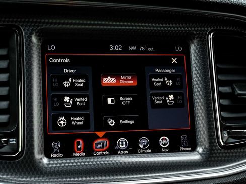 Used 2016 Dodge Challenger SRT Hellcat RWD image 19