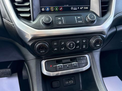 Used 2021 GMC Acadia SLT w/ Elevation Edition AWD/4WD image 35