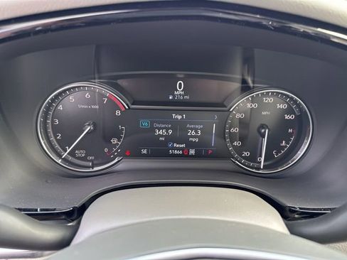 Used 2020 Cadillac XT5 Premium Luxury w/ LPO, Floor Liner Package AWD/4WD image 13