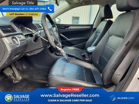 Used 2014 Volkswagen Passat 1.8T Wolfsburg Edition FWD image 9