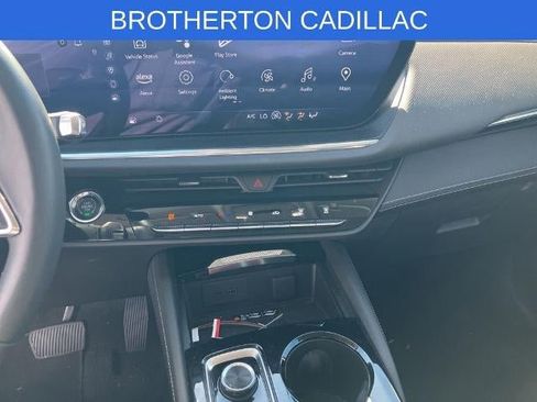 Used 2024 Buick Envision Preferred AWD/4WD image 21