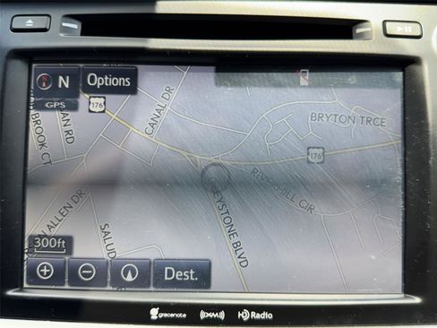 Used 2018 Toyota Highlander XLE AWD/4WD image 18
