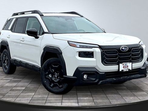 Used 2026 Subaru Outback Limited AWD/4WD image 3