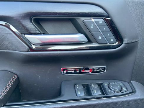 Used 2022 GMC Sierra 1500 AT4X AWD/4WD image 12