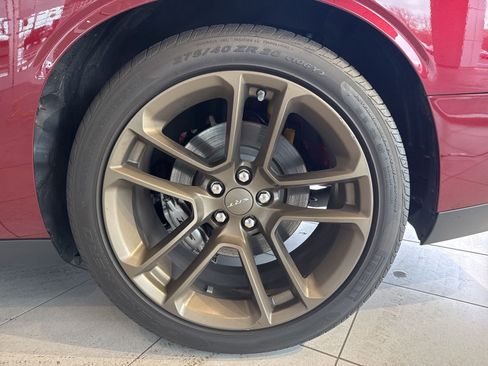 Used 2021 Dodge Challenger SRT Hellcat w/ Plus Package image 10