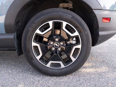 Used 2023 Ford Bronco Sport Outer Banks w/ Tech Package image 40