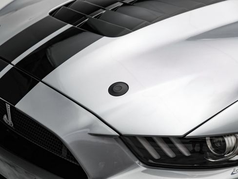 Used 2022 Ford Mustang Shelby GT500 w/ Carbon Fiber Track Pack RWD image 38