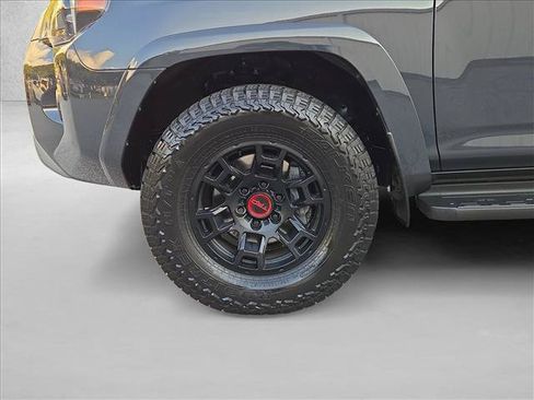 Used 2024 Toyota 4Runner TRD Off-Road Premium w/ TRD Black Wheel Package (TMS) AWD/4WD image 25