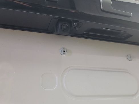 Certified 2023 Honda Pilot Touring image 6