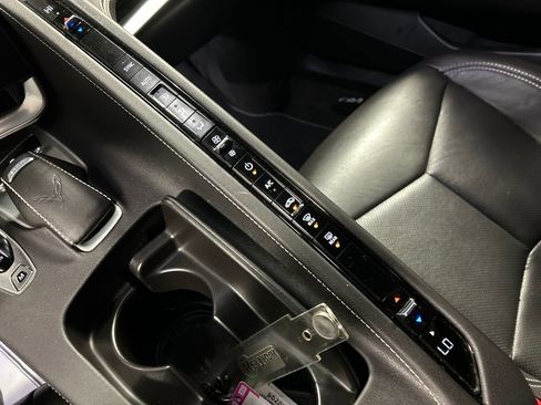 Used 2025 Chevrolet Corvette Stingray Coupe w/ 1LT image 19