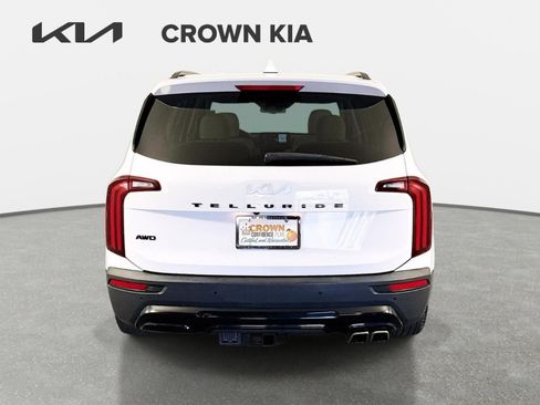 Certified 2022 Kia Telluride EX w/ EX Premium Package AWD/4WD image 6