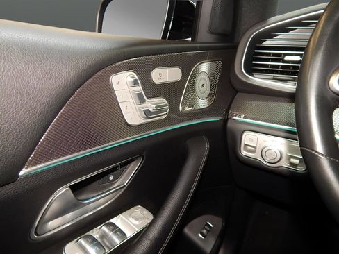 Used 2023 Mercedes-Benz GLE 450 4MATIC w/ AMG Line Exterior image 21