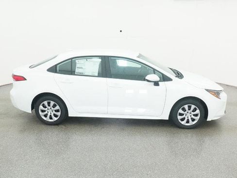 New 2026 Toyota Corolla LE image 11