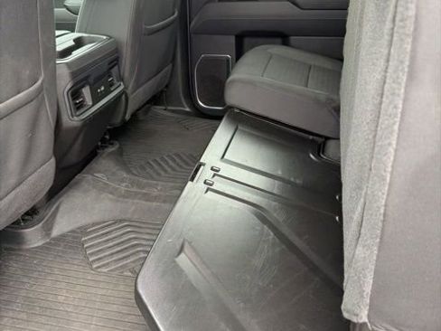 Used 2022 Chevrolet Silverado 1500 LT image 17