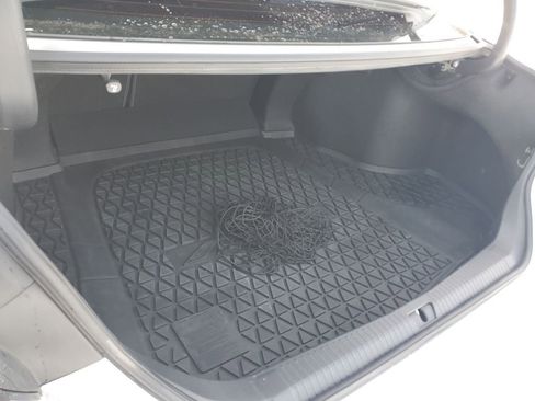 Used 2022 Toyota Avalon XSE image 26