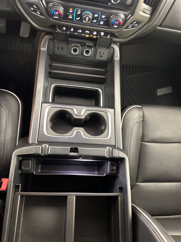 Used 2019 Chevrolet Silverado 3500 High Country w/ Duramax Plus Package AWD/4WD image 13