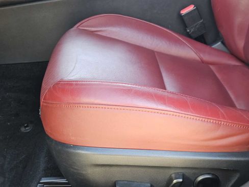 Used 2023 MAZDA MAZDA3 s image 24