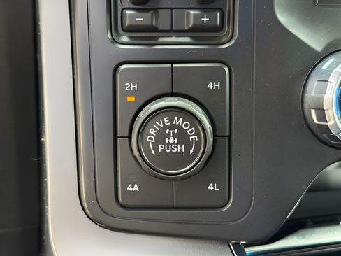 Certified 2021 Ford F150 Lariat AWD/4WD image 11