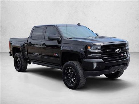 Used 2017 Chevrolet Silverado 1500 LTZ AWD/4WD image 2