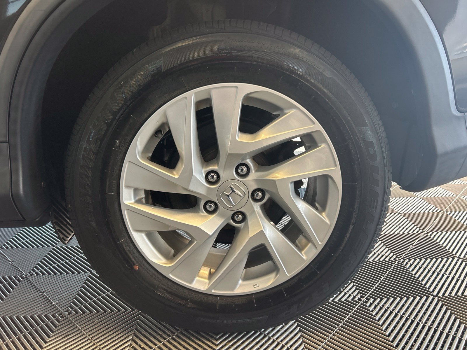 Used 2015 Honda CR-V EX-L image 9