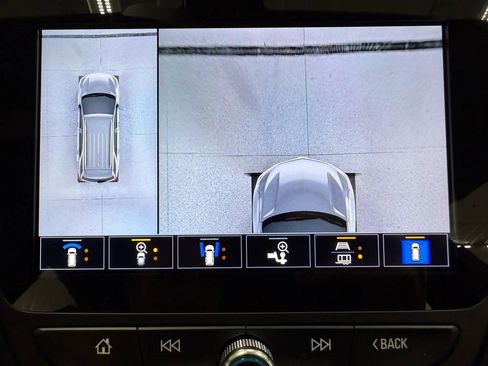 Used 2022 Chevrolet Equinox RS w/ RS Leather Package image 26