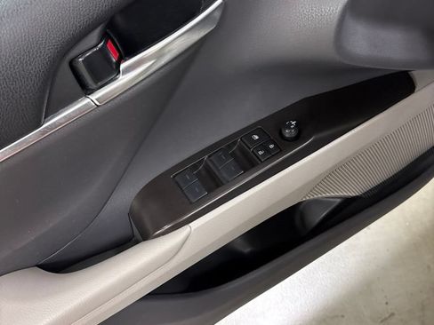 Used 2024 Toyota Camry LE FWD image 17