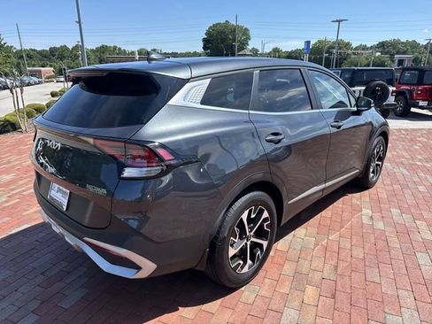 Used 2023 Kia Sportage EX FWD image 36