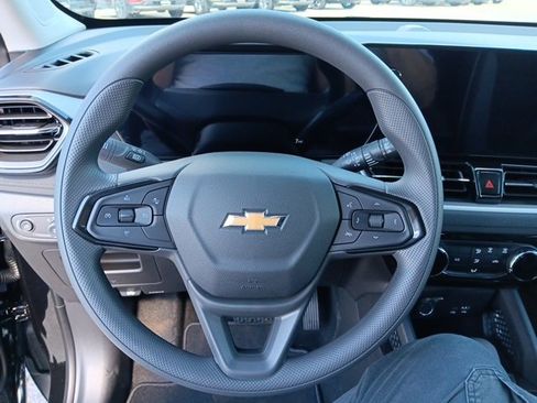 New 2026 Chevrolet TrailBlazer LT image 9