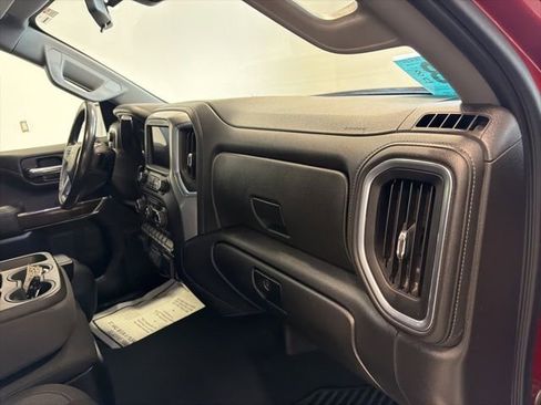 Used 2021 Chevrolet Silverado 1500 LT w/ Z71 Off-Road Package image 34