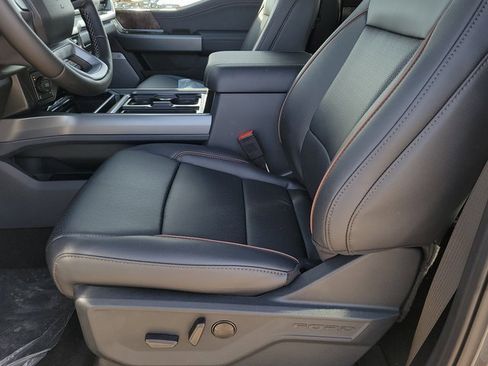 New 2026 Ford F250 Lariat w/ Black Appearance Package image 6