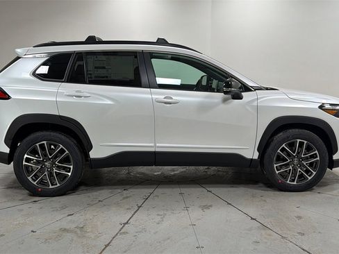 New 2026 Toyota Corolla Cross XLE image 6