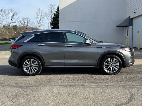 Used 2023 INFINITI QX50 Luxe image 2