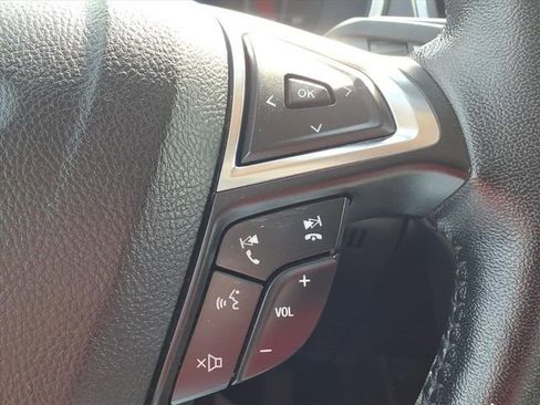 Used 2021 Ford Edge SEL w/ Convenience Package AWD/4WD image 18