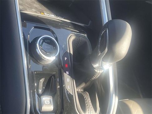 New 2026 Chevrolet Colorado ZR2 w/ Technology Package image 12