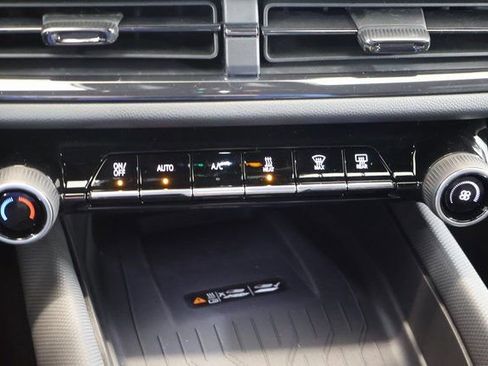 New 2026 Chevrolet Equinox EV RS image 20