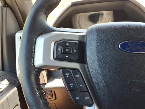 Used 2016 Ford F150 Lariat w/ Equipment Group 502A Luxury AWD/4WD image 16