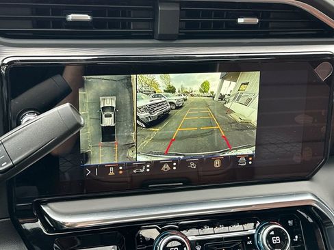 New 2026 GMC Sierra 2500 Denali Ultimate AWD/4WD image 18