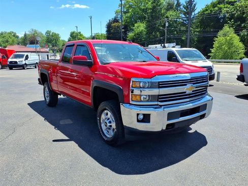 Used 2017 Chevrolet Silverado 2500 LT AWD/4WD image 7