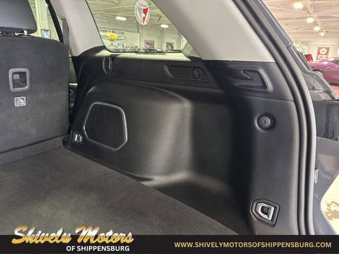 Used 2022 Jeep Grand Cherokee Limited image 35