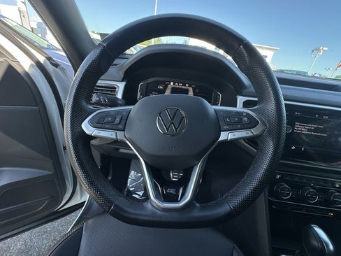 Used 2023 Volkswagen Atlas Cross Sport SEL R-Line AWD/4WD image 24